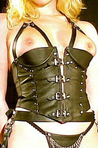 Corset with half cup breast supports